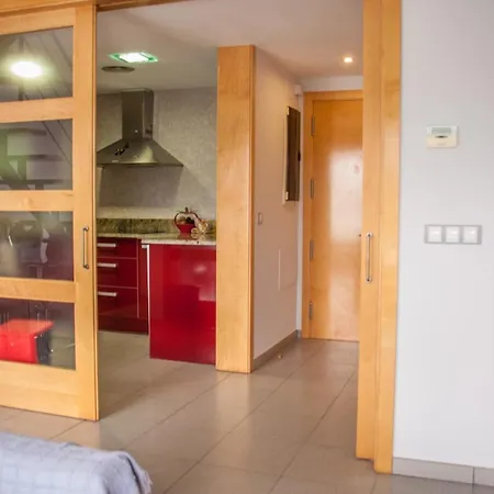 Appartement New For Vacation In Zone Fanals